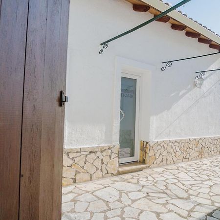 Villa Theodora View Apartments Thalia Agios Georgios Pagon Buitenkant foto