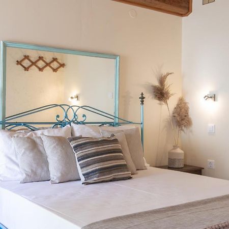 Villa Theodora View Apartments Thalia Agios Georgios Pagon Buitenkant foto