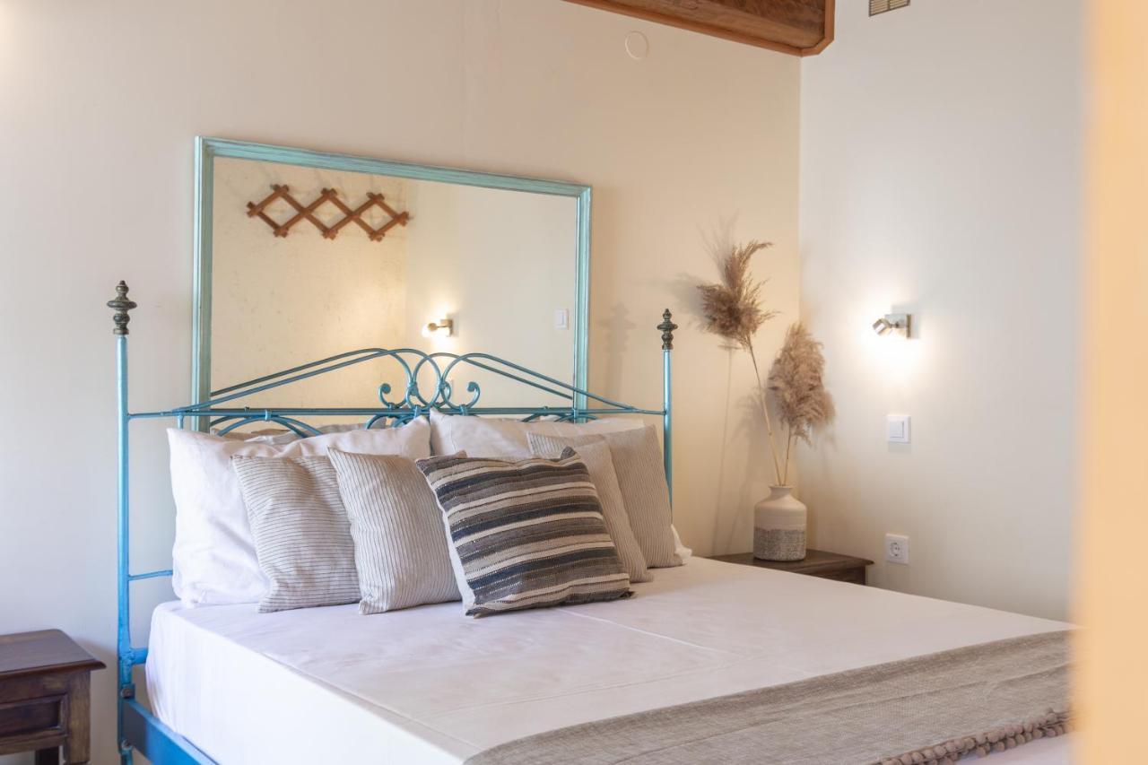 Villa Theodora View Apartments Thalia Agios Georgios Pagon Buitenkant foto
