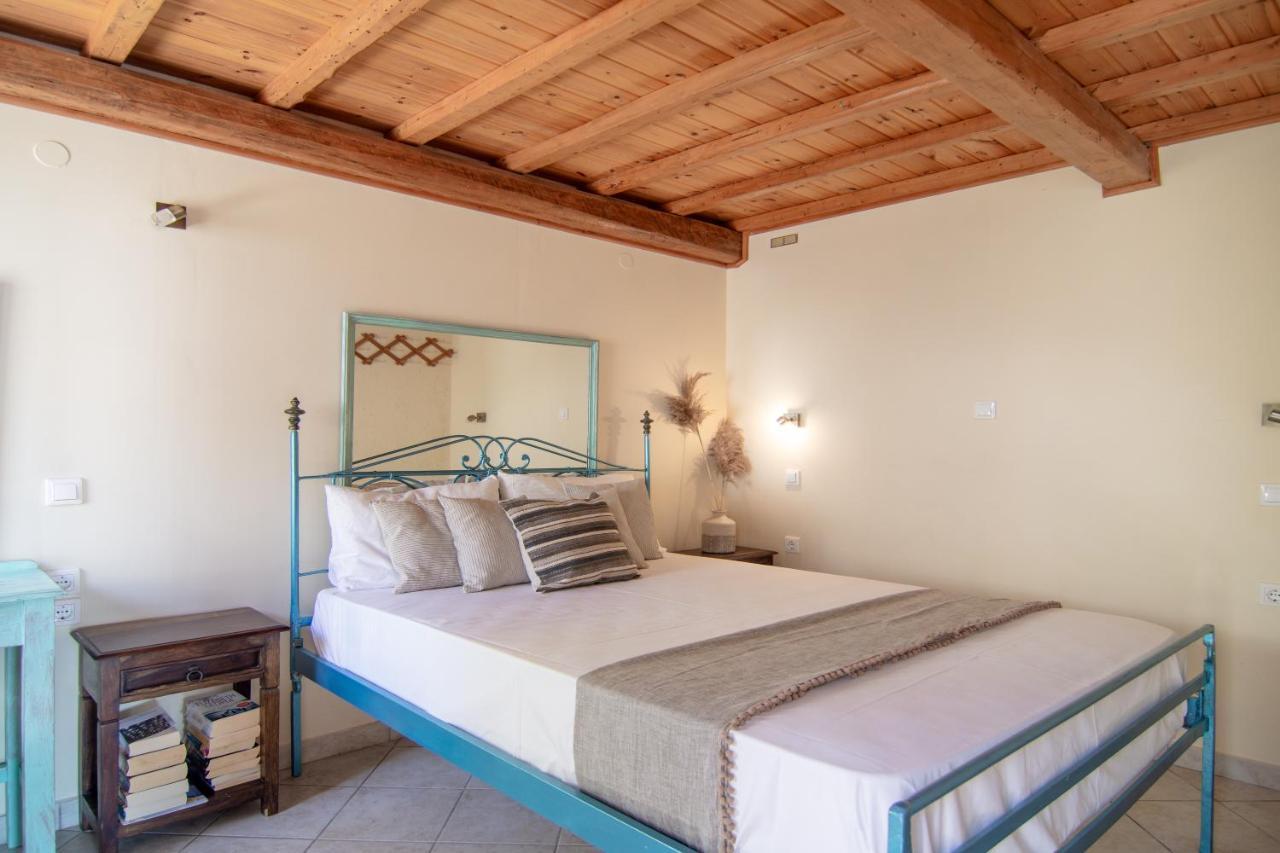 Villa Theodora View Apartments Thalia Agios Georgios Pagon Buitenkant foto
